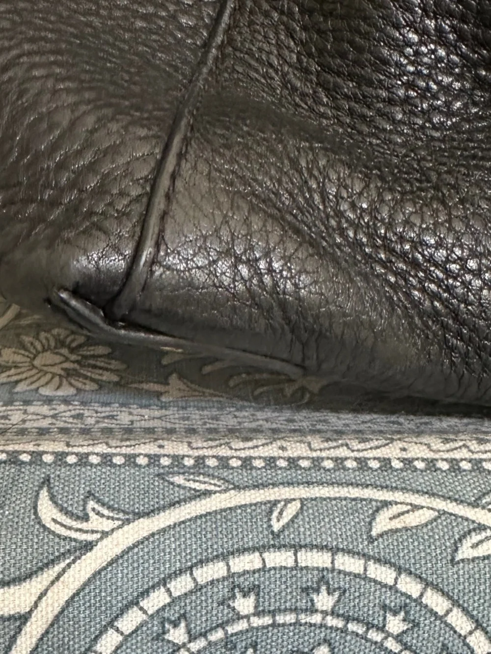 Michael Kors Leather  Bag
